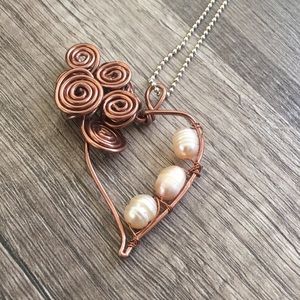 Copper Heart and Cultivated Pearls necklace ! 🧡🌻